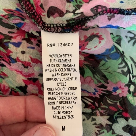 Maeve Anthropologie Black Sheer Multicolored Floral Cold Shoulder Top Size M - Picture 9 of 13